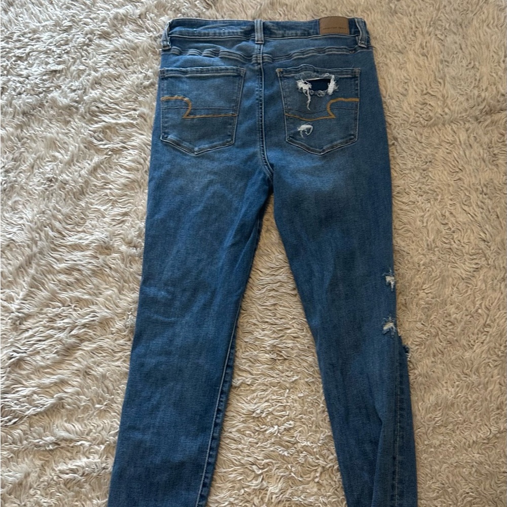 American Eagle Skinny Ripped Jeans Size 8